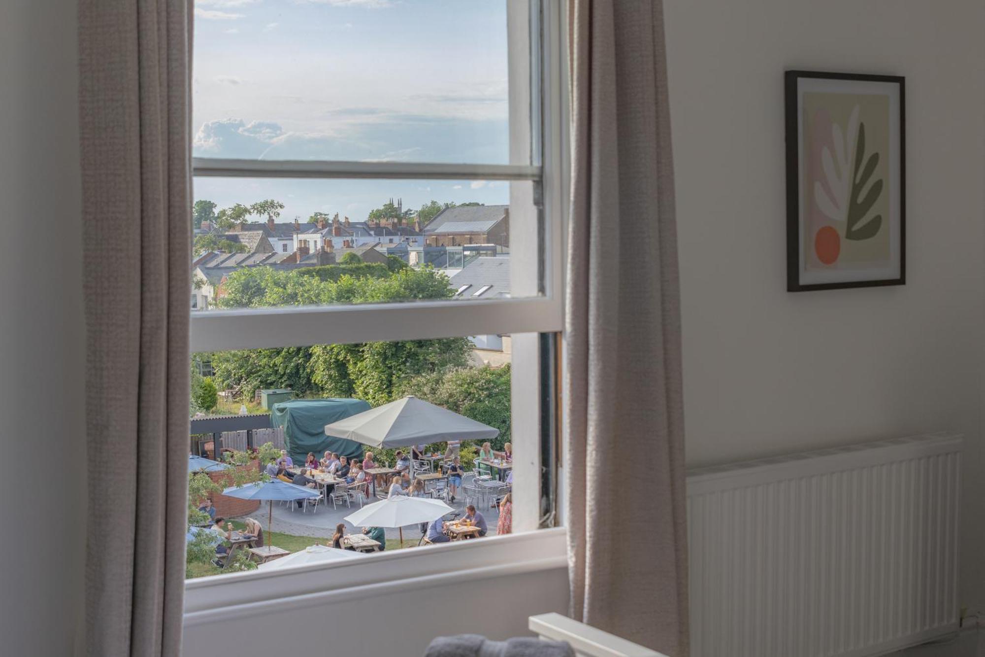 Fabulous, Vibrant, Town House, Central Bath Road Cheltenham Eksteriør bilde