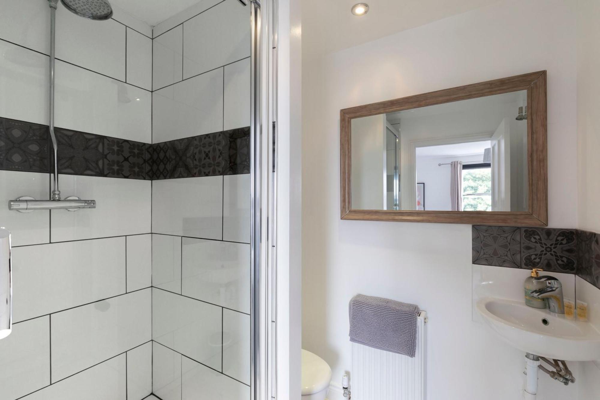 Fabulous, Vibrant, Town House, Central Bath Road Cheltenham Eksteriør bilde